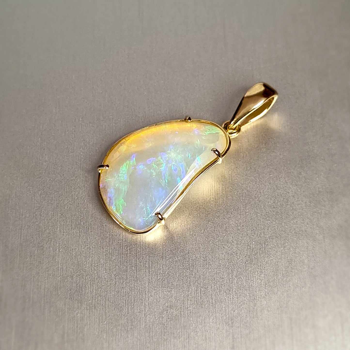 Coober Pedy Solid Opal Skin Shell Pendant