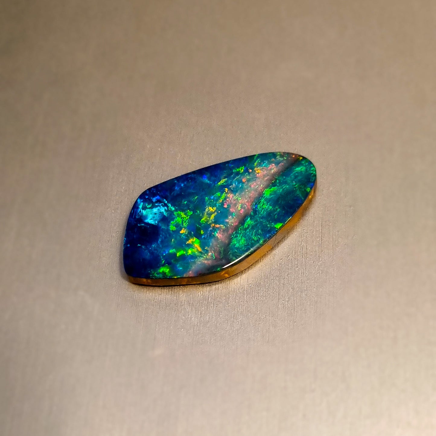 Mintabie Opal Doublet