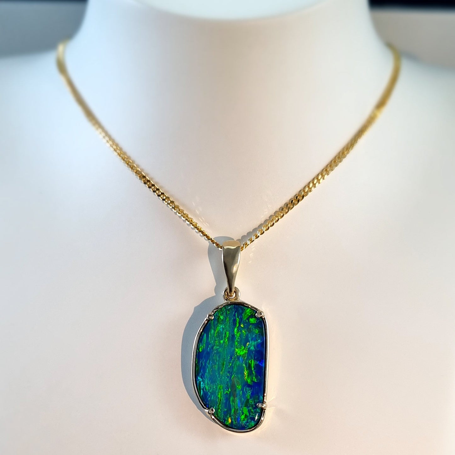 Coober Pedy Opal Doublet Pendant
