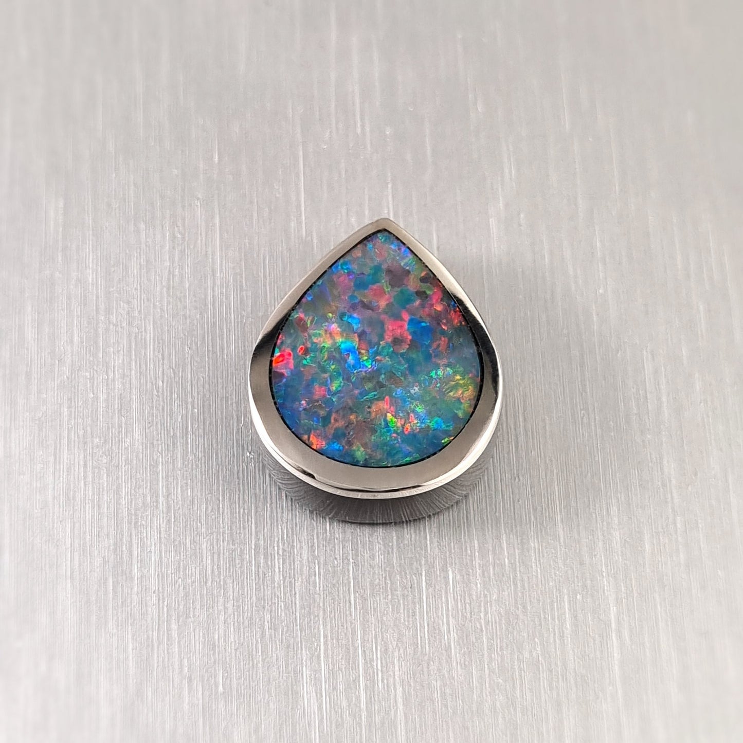 Mintabie Opal and Obsidian Pendant